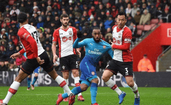 王者竞猜官网 -尼斯集结日战术微调，志在荷甲名次提升，信心回归，团队化学反应显著(2025荷甲积分榜)